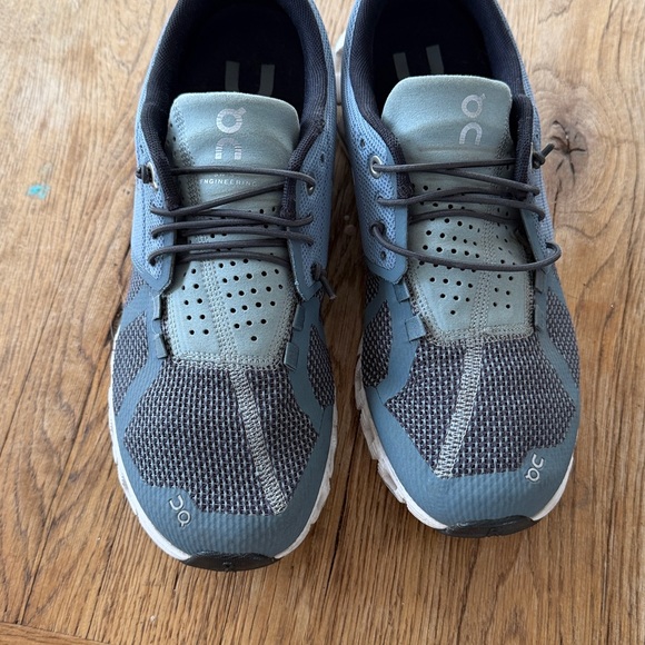 On Running Cloud 5 Women's Tide/Magnet Blue Sneakers - Size 8W - Picture 4 of 6